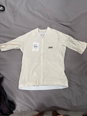 Women’s POC medium cycling jersey cream